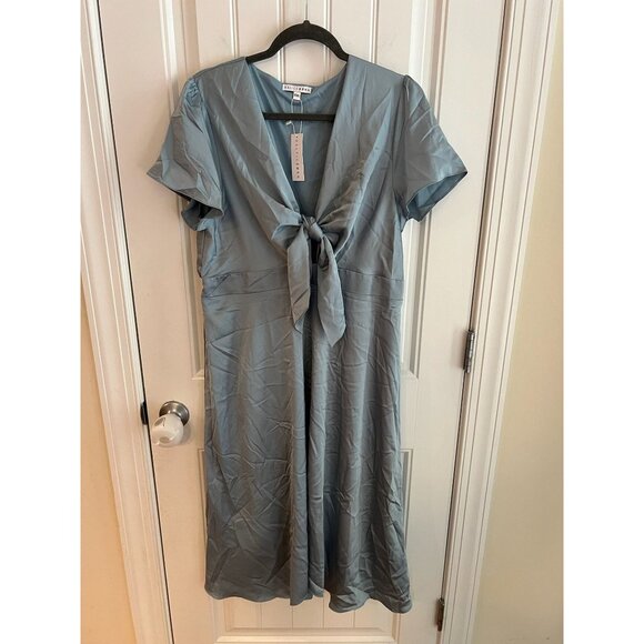 Baltic Born Blue Poppy Satin Midi Dress With Tie Front Size XXL NWT - Picture 2 of 5